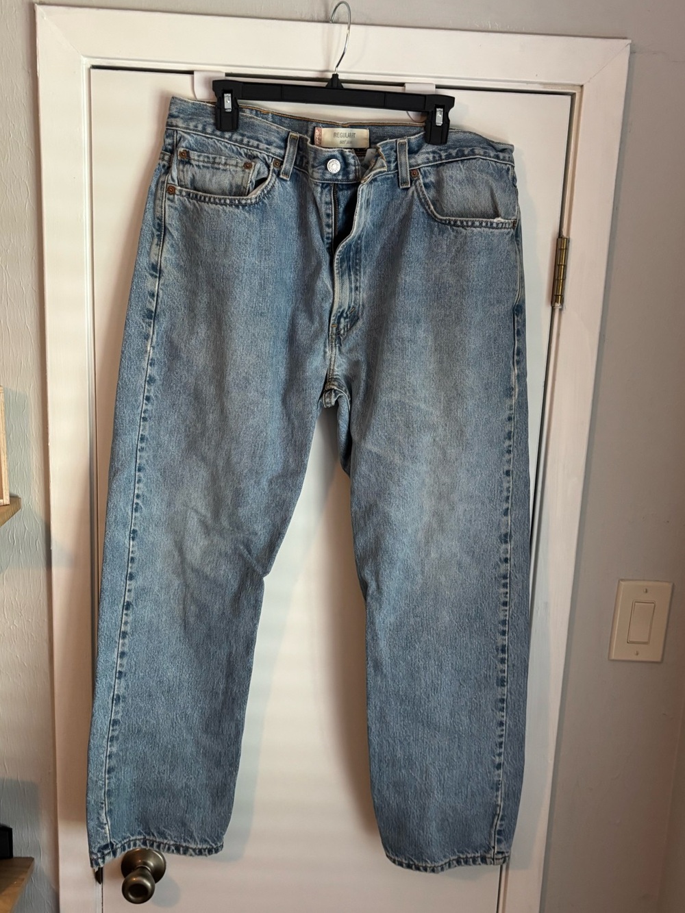 Levi's 505 Regular Fit Light Wash Jeans - Light Blue